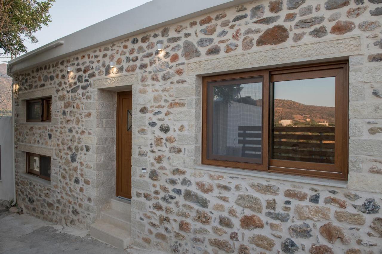 Vila Petrino In Sisi Exteriér fotografie