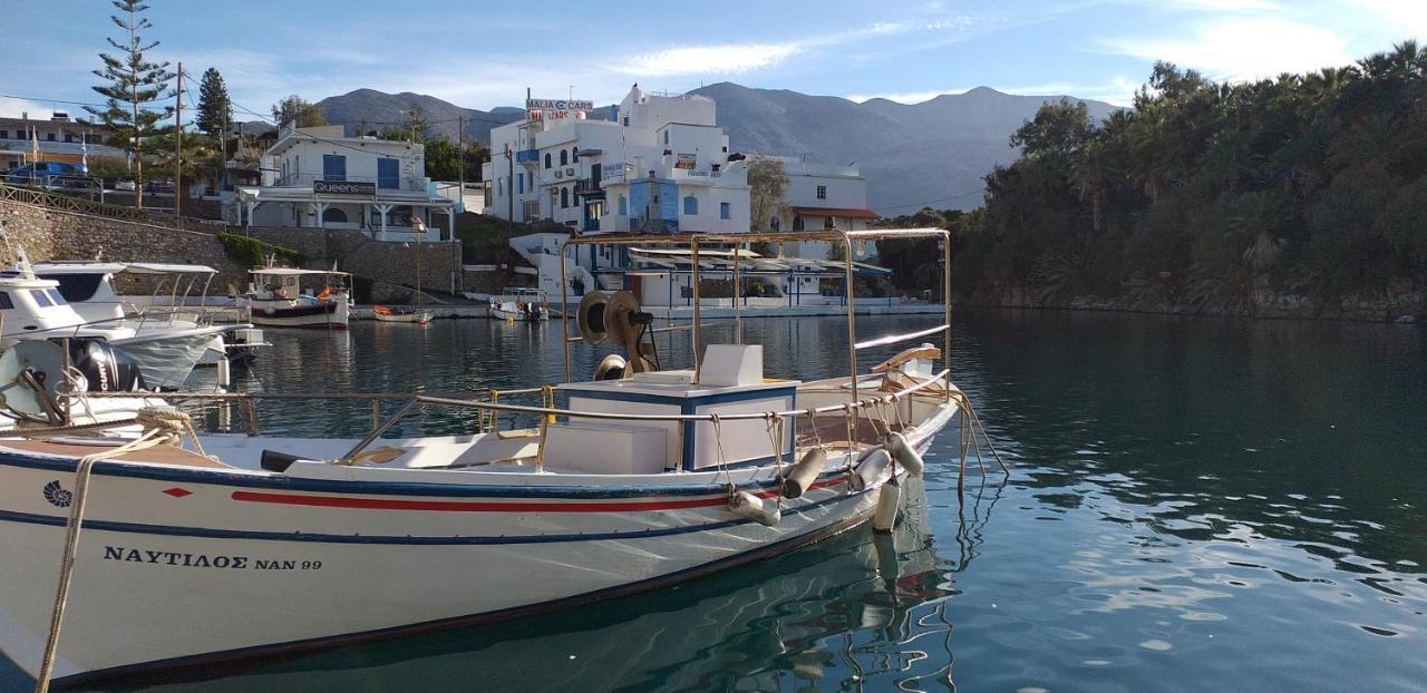 Vila Petrino In Sisi Exteriér fotografie