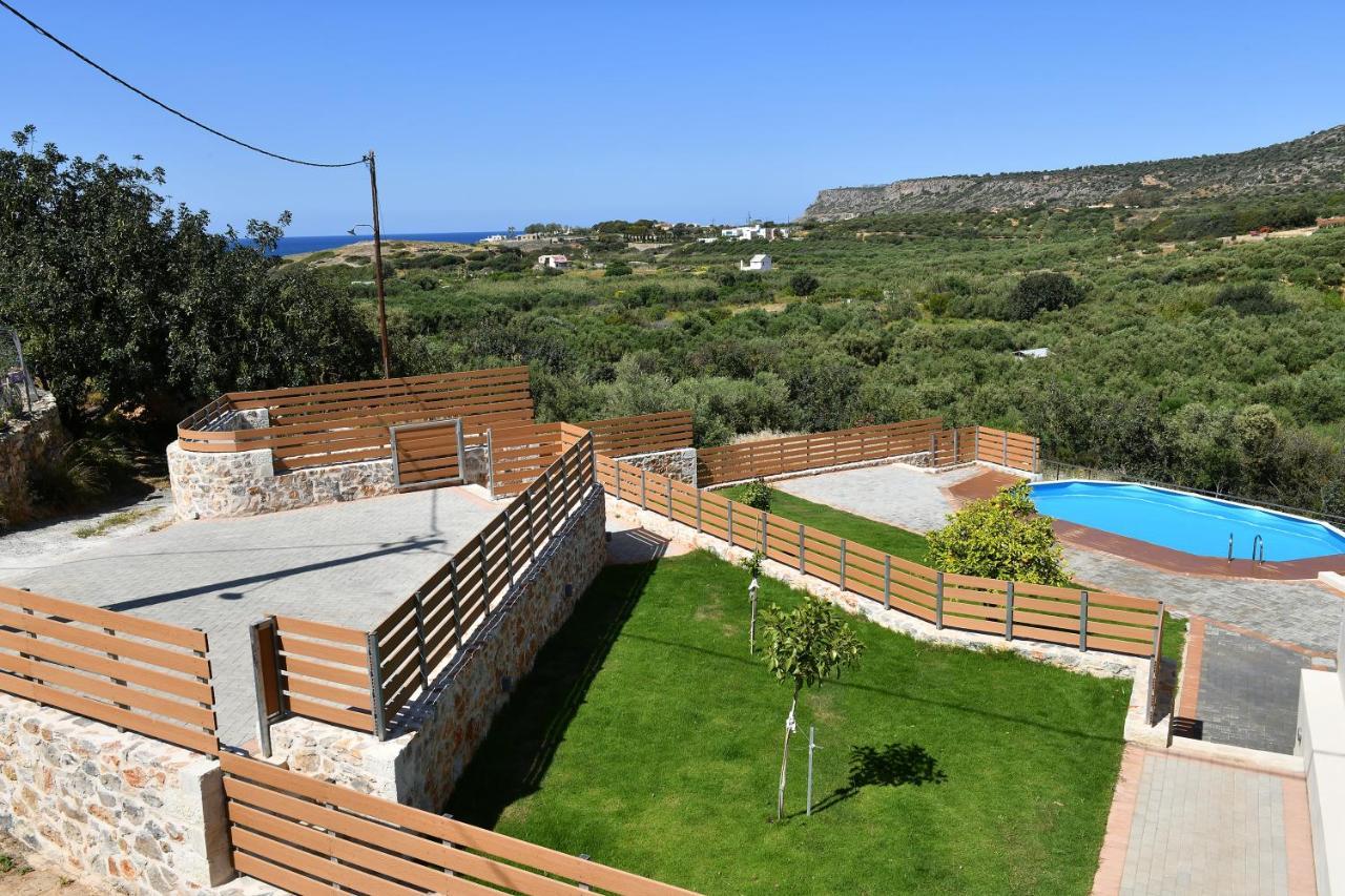 Vila Petrino In Sisi Exteriér fotografie