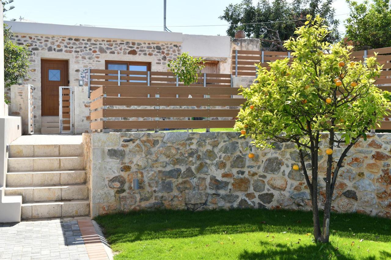 Vila Petrino In Sisi Exteriér fotografie